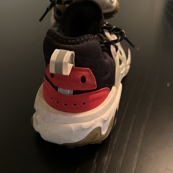 Nike React size 10.5 - Picture 2 of 4